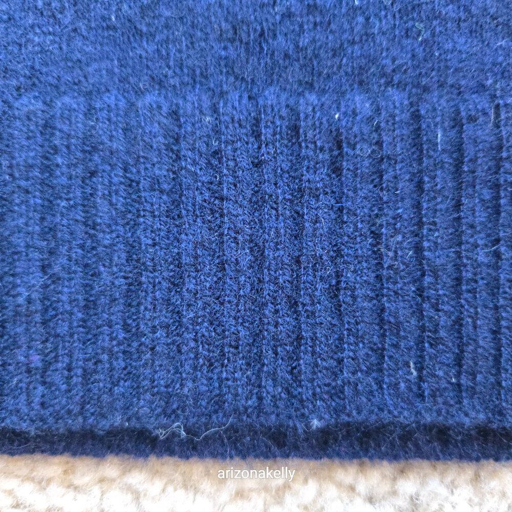 NWOT The Cashmere Project Knit Cashmere Wrap Scarf Blue & White Stripe - Picture 10 of 12